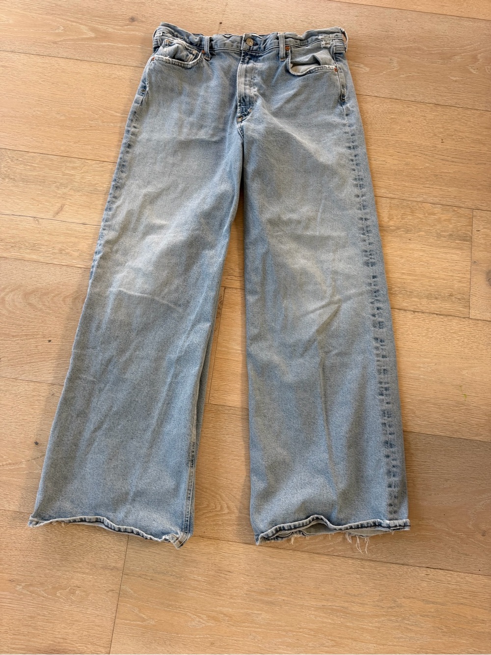 Citizens Of Humanity Light Wash Wide-Leg Jeans